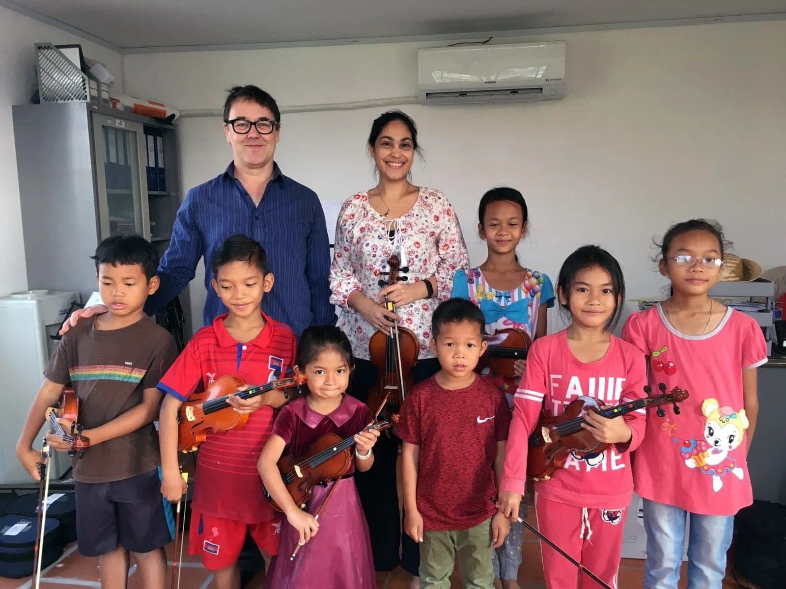 Six Cat Studios meet Angels for Children